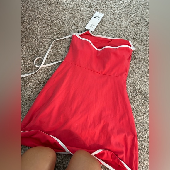 Alo softsculp tennis halter dress - Picture 8 of 8